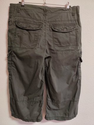 Bermuda cargo de chico talla 42 de Cargo.
