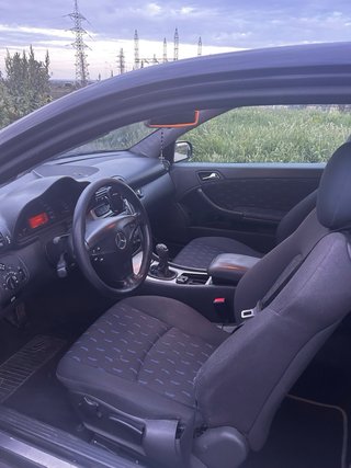 Mercedes-Benz C220 cdi sport coupé 2001