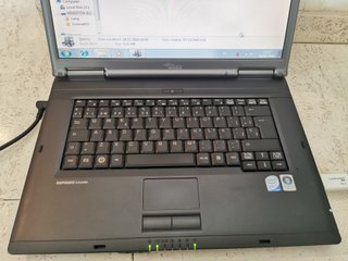 Fujitsu Siemens V5535 Win7 Pro SSD 4GB