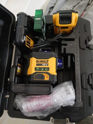 Nivel Láser Dewalt 18V