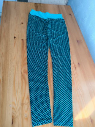 Lote deportivo mallas y camisetas de mujer