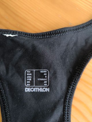 Lote deportivo mallas y camisetas de mujer