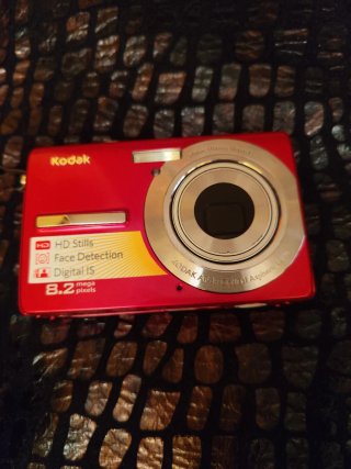 Cámara Kodak EasyShare M863 Roja