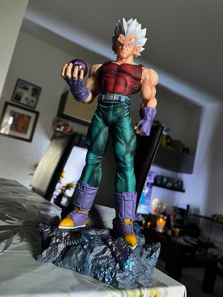 Dragon Ball GT Baby Vegeta SSJ Figure 32cm