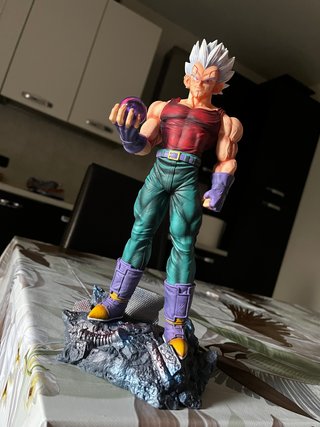 Dragon Ball GT Baby Vegeta SSJ Figure 32cm