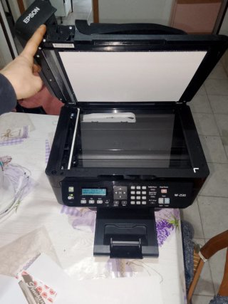 Stampante multifunzione Epson WF-2530