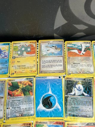 Cartas coleccionables Pokémon Nintendo 2003 año