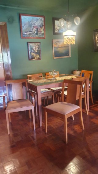 Juego de 4 sillas y 2 sillones de comedor