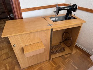 Máquina de coser Alfa S.A. Eibar España
