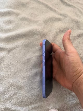 iPhone 16 Azul 90%bateria