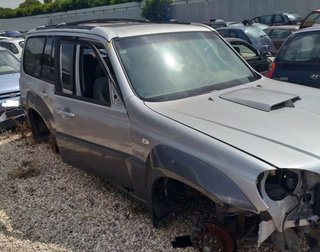 Hyundai 409231 aletín delantero izquierdo terracan