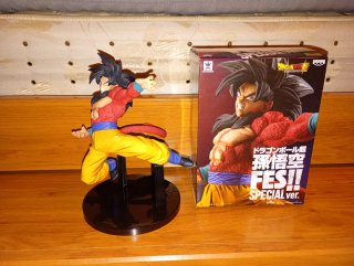 Dragon Ball GT Goku SSJ4