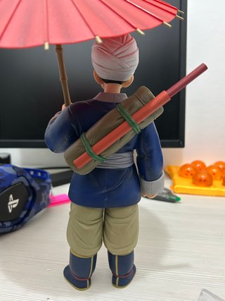 Goku Dragon Ball Figure con Ombrello