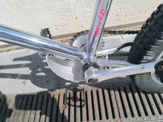 Monty T219 Magura
