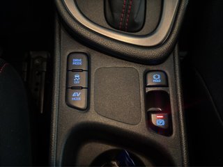 TOYOTA YARIS 1.5 VVT-I HYBRID GR SPORT 116 5P