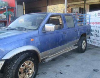 338888 4030037g00 llanta nissan pickup (d22)