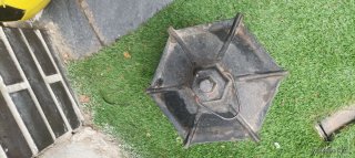 Faro de hierro forjado antiguo