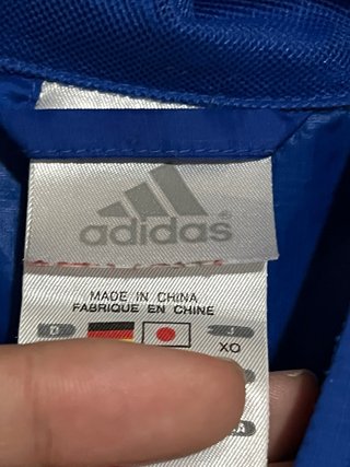 Chaqueta Adidas Azul y Negra