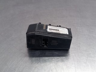 MANDO ELEVALUNAS DELANTERO DERECHO HYUNDAI COUPE