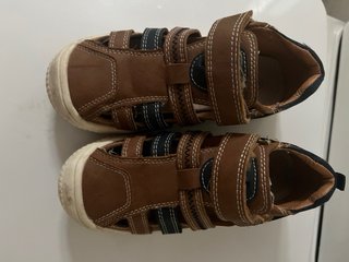 Sandalias de piel para chico