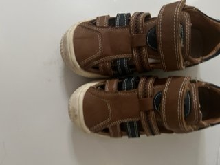 Sandalias de piel para chico