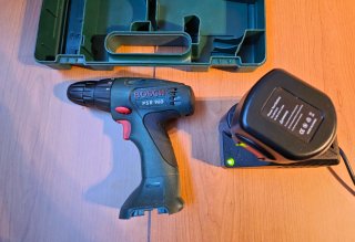 Taladro Bosch PSR 960 con maletín
