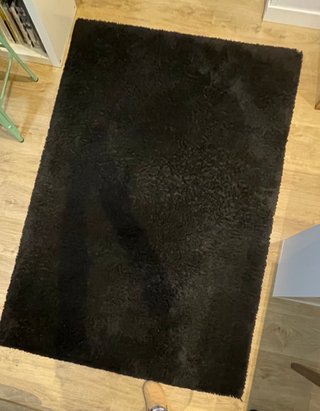 Alfombra IKEA Negra Pelo Corto 133x195 cm