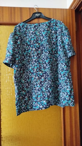 Lote 2 blusas estampadas