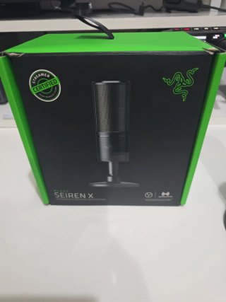 Microfono stream Razer Siren X Negro