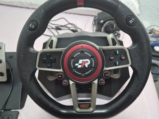 Volante Suzuka Elite Next Level Racing