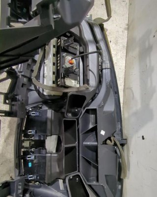 159686 682004eh1b salpicadero nissan qashqai 1.3