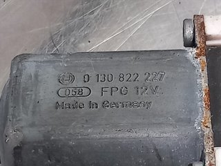 ELEVALUNAS DELANTERO DERECHO BMW SERIE 1 BERLINA