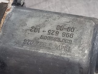 ELEVALUNAS DELANTERO DERECHO BMW SERIE 1 BERLINA