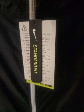 Chaqueta Nike Trail Negra y Blanca Talla S  hombre