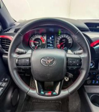 Toyota Hilux 2024