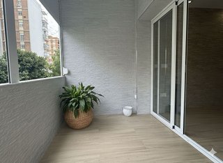 Piso en alquiler en Los Remedios en Sevilla