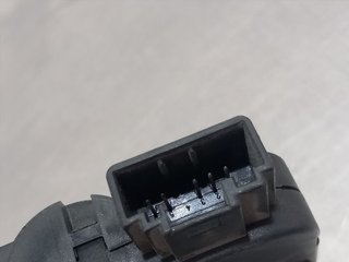 MOTOR APERTURA TRAMPILLAS CLIMATIZADOR AUDI A4 AV