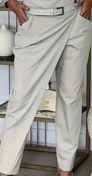 Pantalón de verano beige