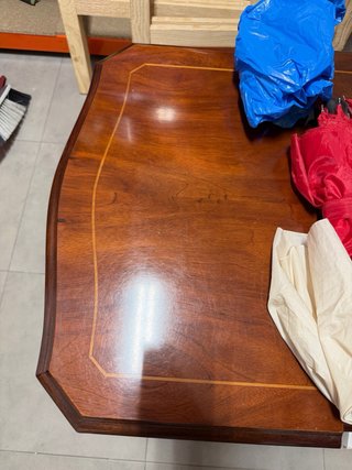 Cajonera de madera estilo clásico