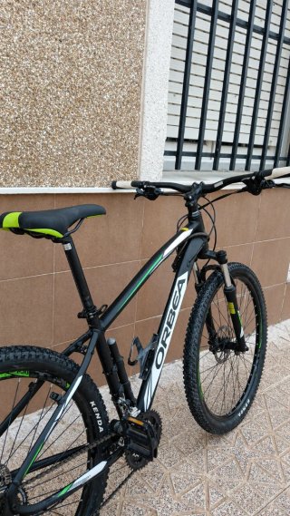 Bicicleta Orbea Mtb Negra y Verde