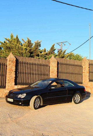 Mercedes-Benz  CLK 2003