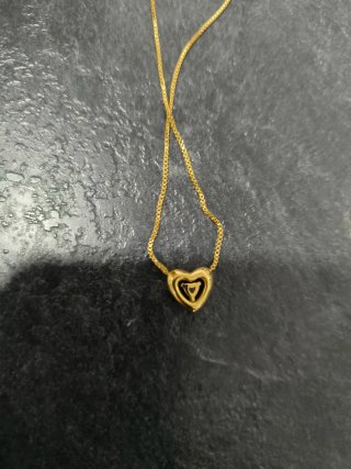 Colgante Guess Corazón con Circonita