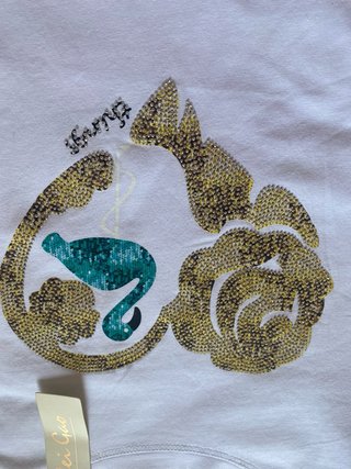 Camiseta Blanca Corazón Lentejuelas