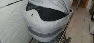 Carrito de bebé y silla coche gris