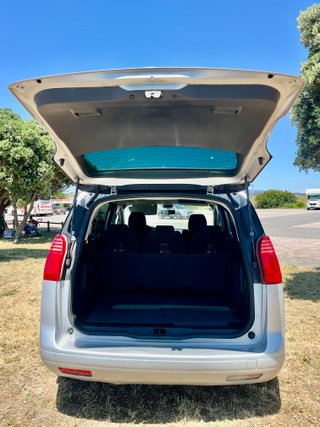 Peugeot 5008 2010