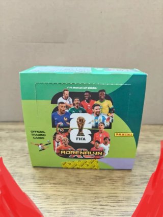 Caja de 24 sobres de Adrenalyn FIFA World Cup 2026
