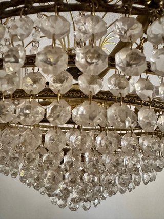Lámpara de techo de cristal y metal dorado