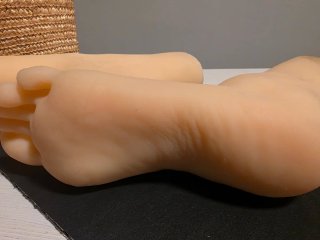 Pies de silicona realistas
