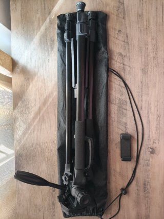 Trípode Profesional ajustable 160cm