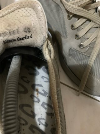 Scarpe uomo beige e grigie